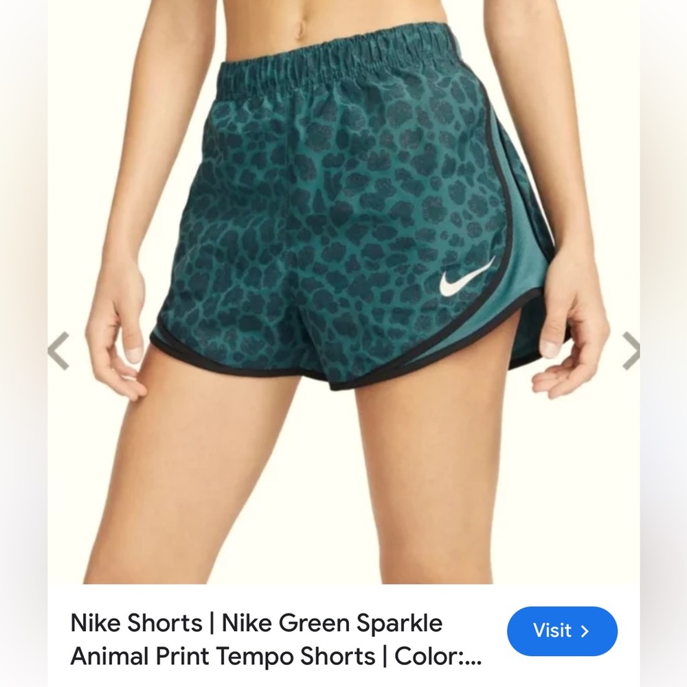 Nike 🔥 BUNDLE   Shorts , legend Top and Sweat bands - Picture 2 of 8